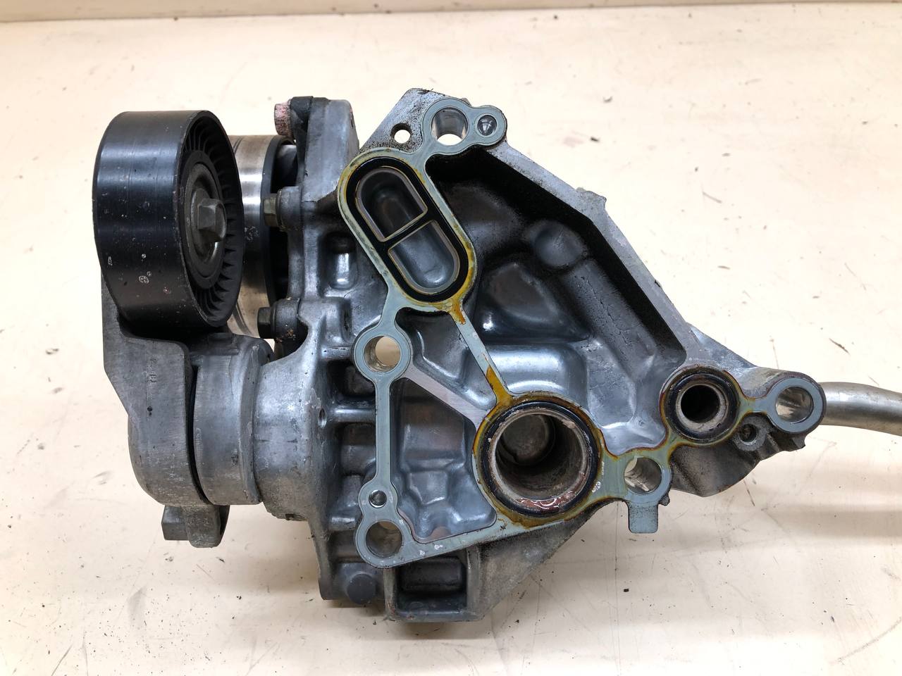 Корпус насоса водяного (помпы) Toyota Camry (V50) 2011-2017 Корпус насоса водяного (помпы) Toyota Camry (V50) 2011-2017