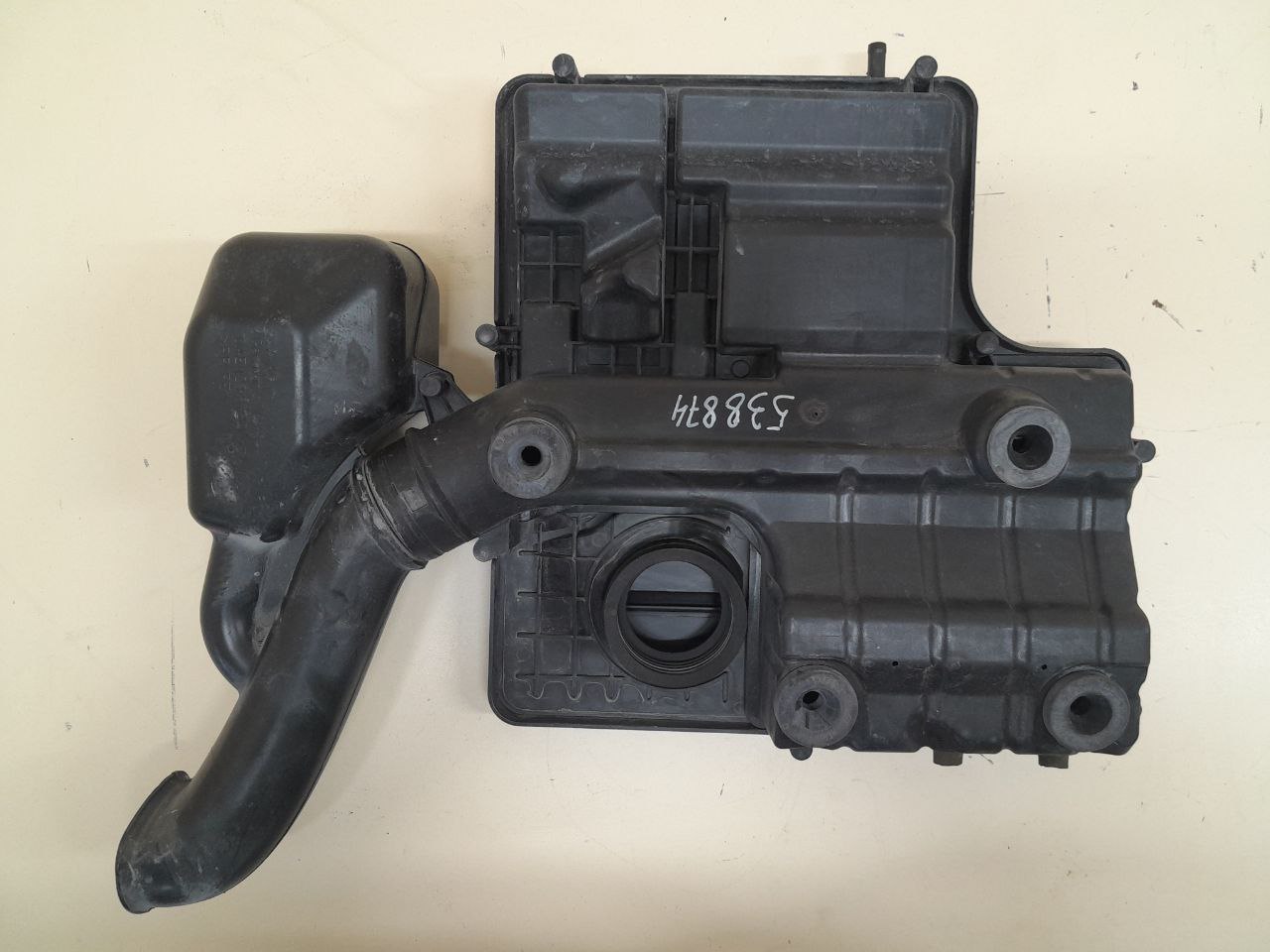 Корпус воздушного фильтра Volkswagen Polo (MK5) 2011-2020 Корпус воздушного фильтра Volkswagen Polo (MK5) 2011-2020