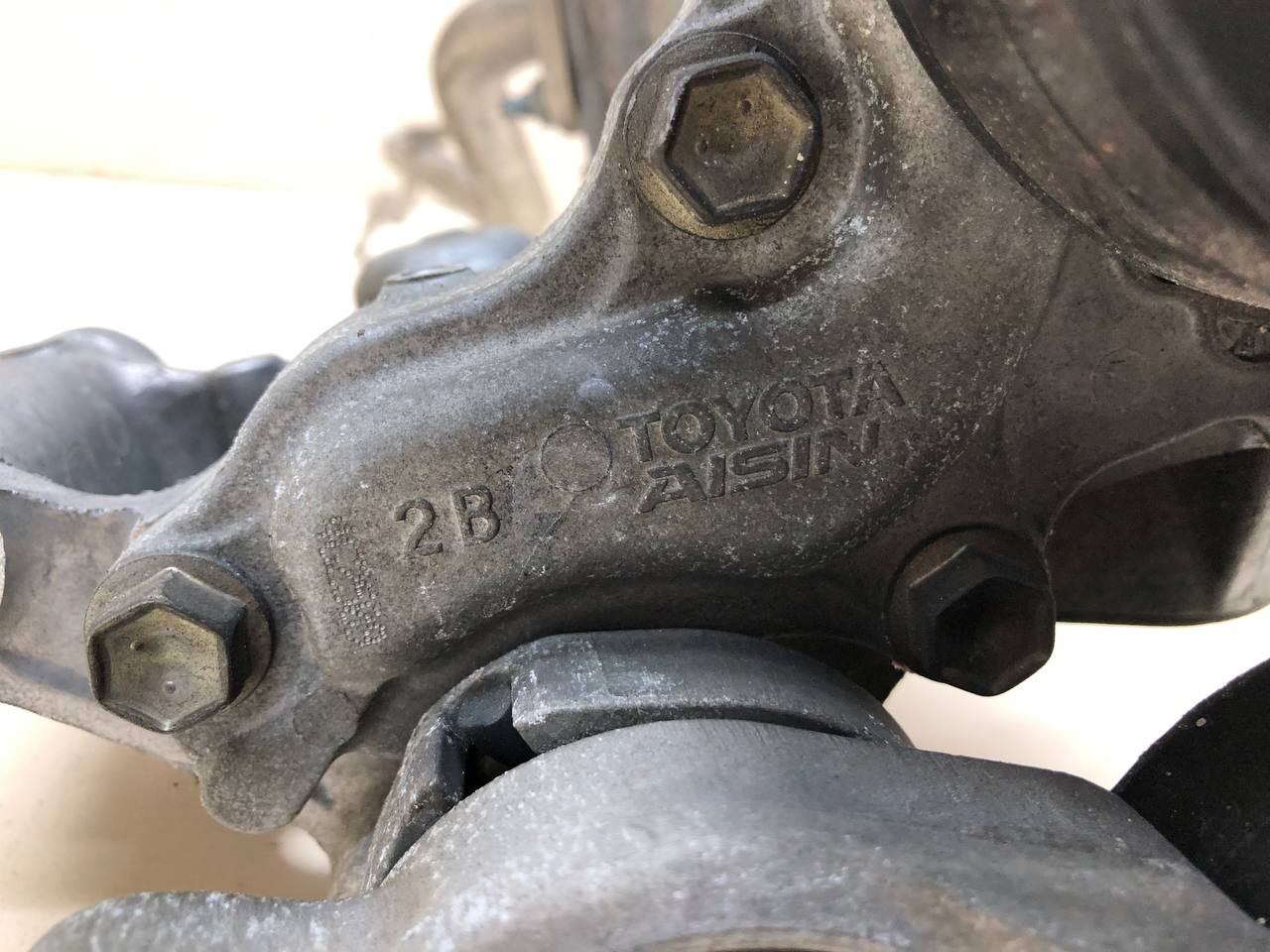 Корпус насоса водяного (помпы) Toyota Camry (V50) 2011-2017 Корпус насоса водяного (помпы) Toyota Camry (V50) 2011-2017