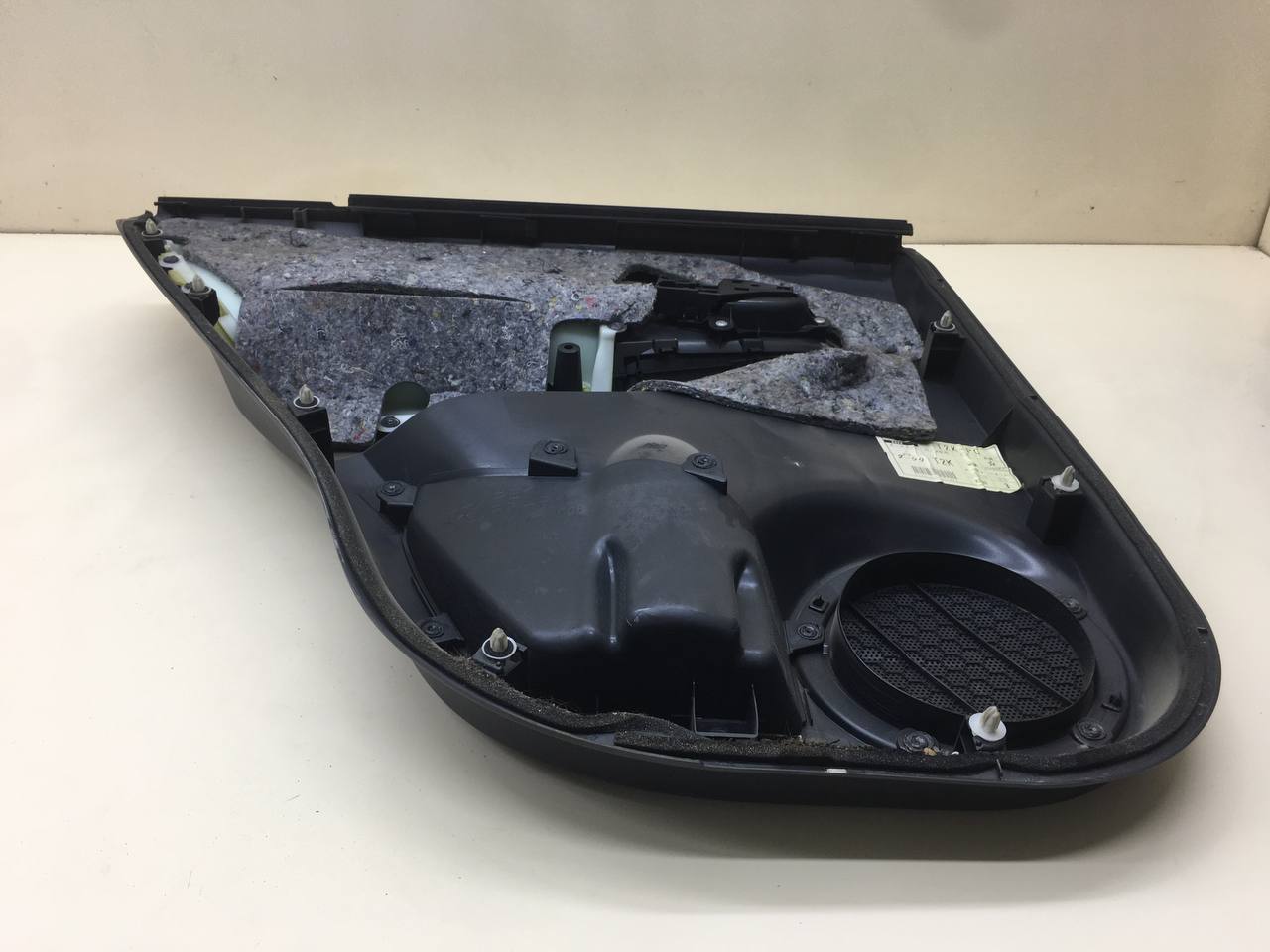 Обшивка двери задней правой Toyota Rav 4 (A30) 2006-2013