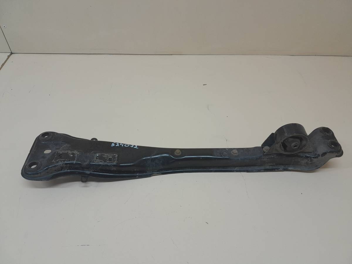 Балка передняя продольная Nissan Almera (N16) 2000-2006