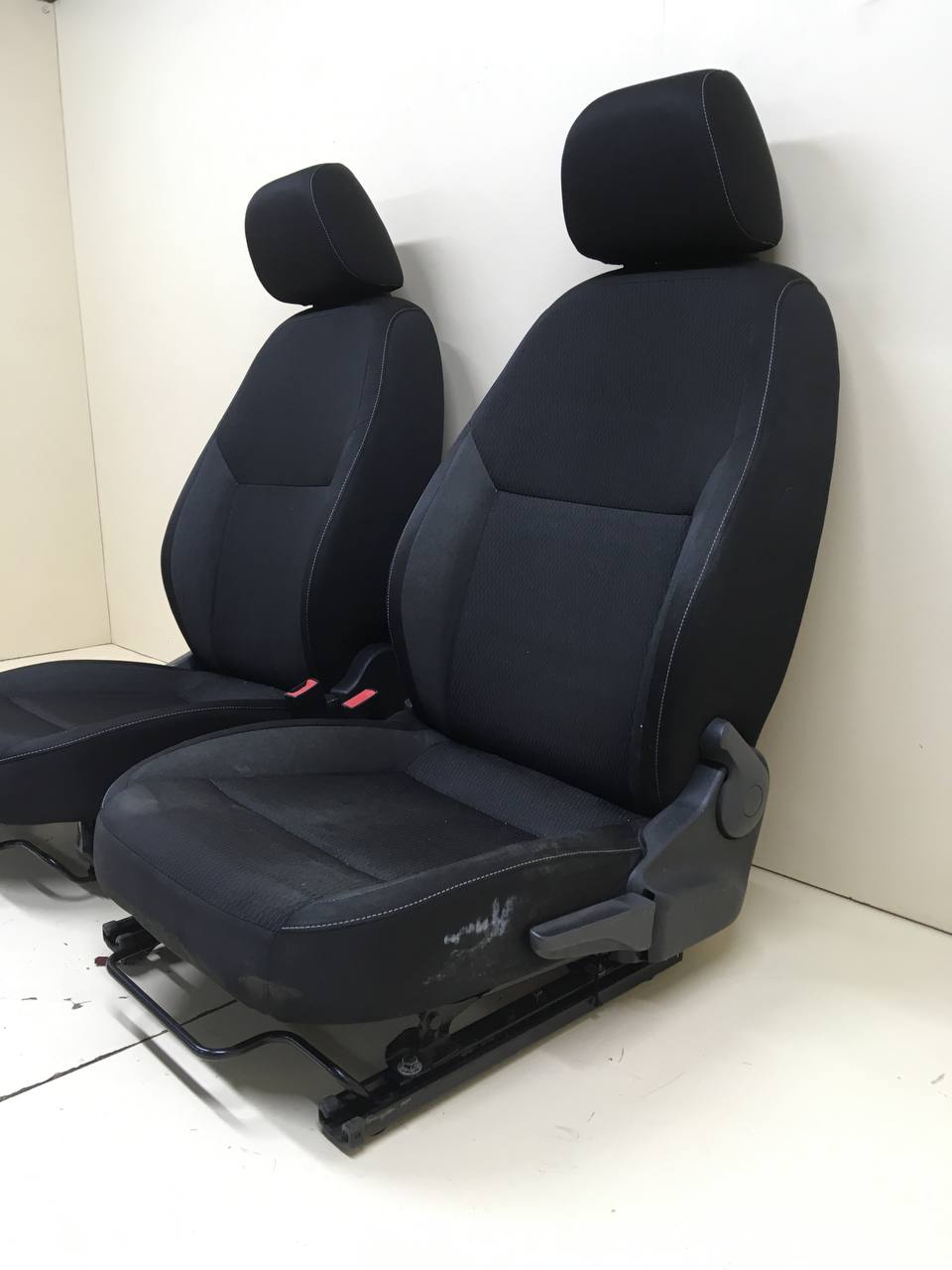 Сиденье (комплект) Skoda Rapid 2012-2020 Сиденье (комплект) Skoda Rapid 2012-2020