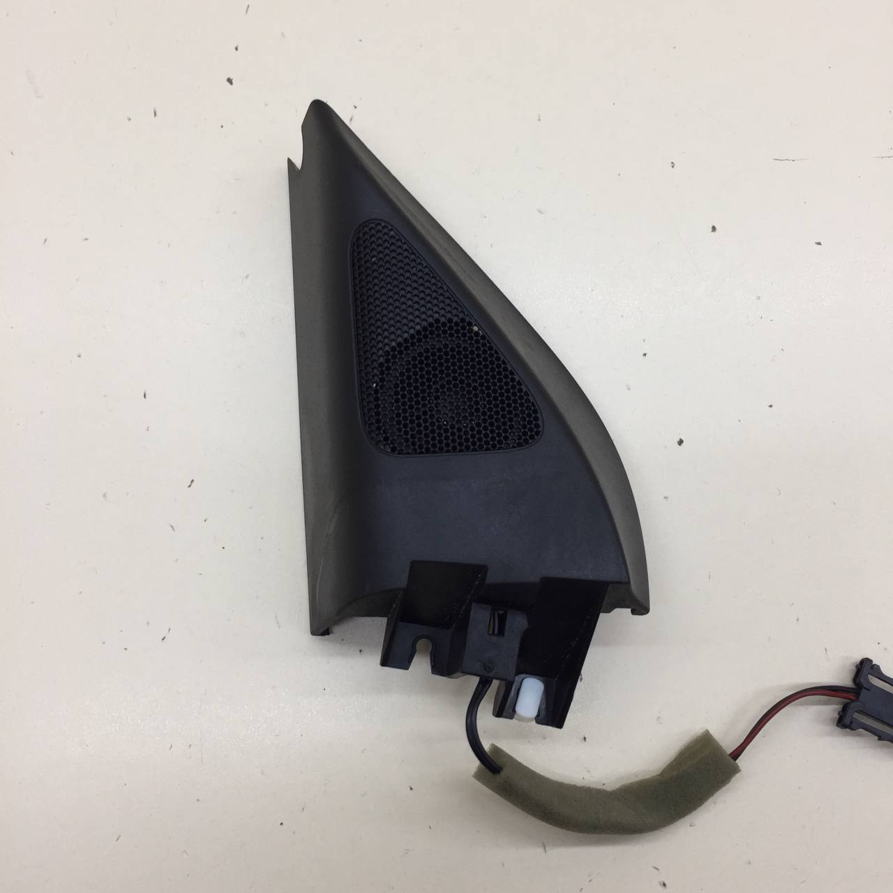 Крышка зеркала внутренняя левая Volkswagen Passat B7 2011-2015 Крышка зеркала внутренняя левая Volkswagen Passat B7 2011-2015