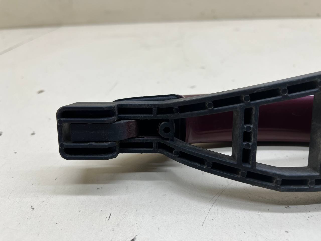 Ручка двери наружная правая Ford C-MAX 2003-2010