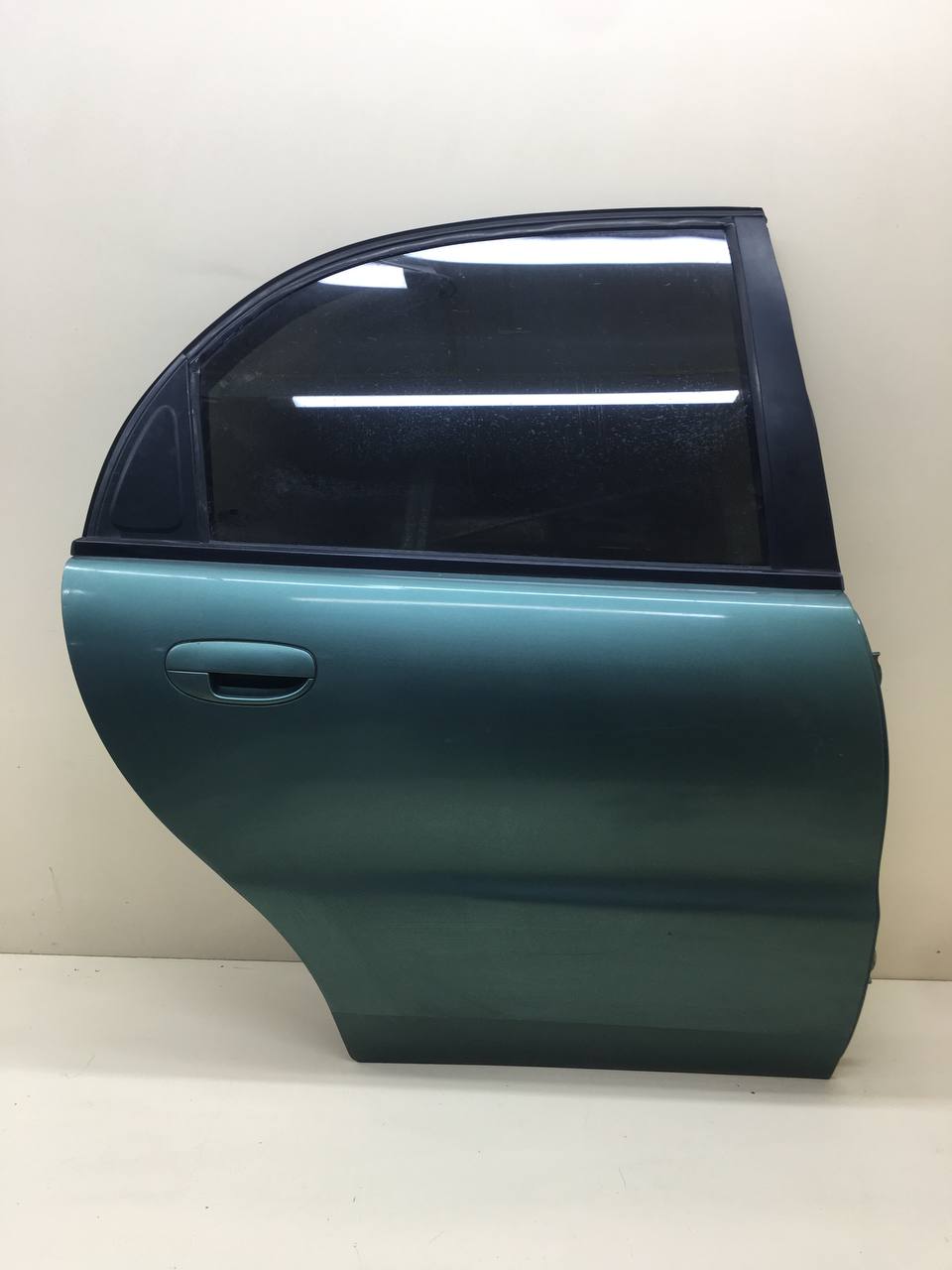 Дверь задняя правая Chevrolet Lanos (T100) 2004-2010 Дверь задняя правая Chevrolet Lanos (T100) 2004-2010