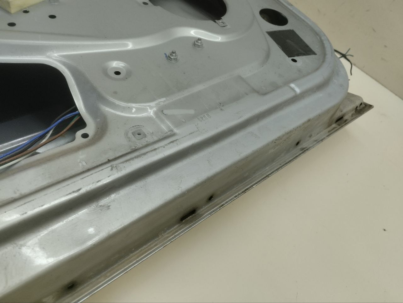 Дверь передняя левая Lada Granta 2011>