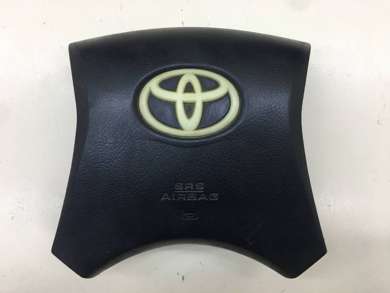 Подушка безопасности (комплект) Toyota Hilux (AN10,AN20,AN30) 2011-2015 Подушка безопасности (комплект) Toyota Hilux (AN10,AN20,AN30) 2011-2015