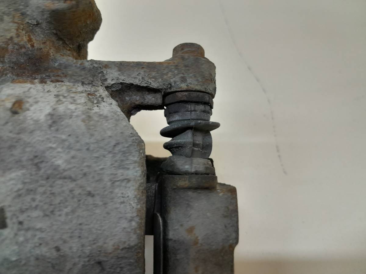 Суппорт передний левый Volkswagen Polo (MK5) 2011-2020