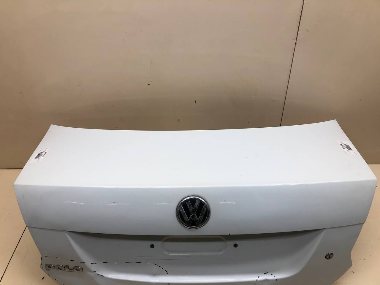Крышка багажника Volkswagen Polo (MK5) 2011-2020 Крышка багажника Volkswagen Polo (MK5) 2011-2020