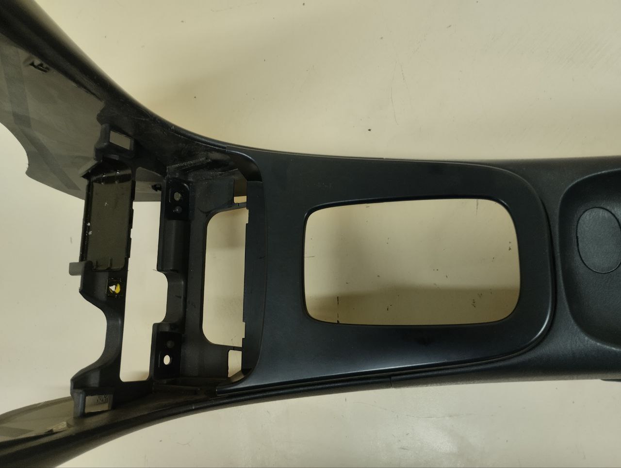 Консоль центральная Nissan Almera Classic (B10) 2006-2013