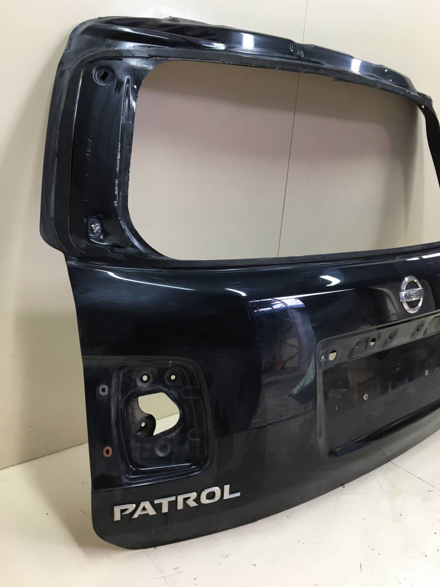 Дверь багажника Nissan Patrol (Y62) 2010>