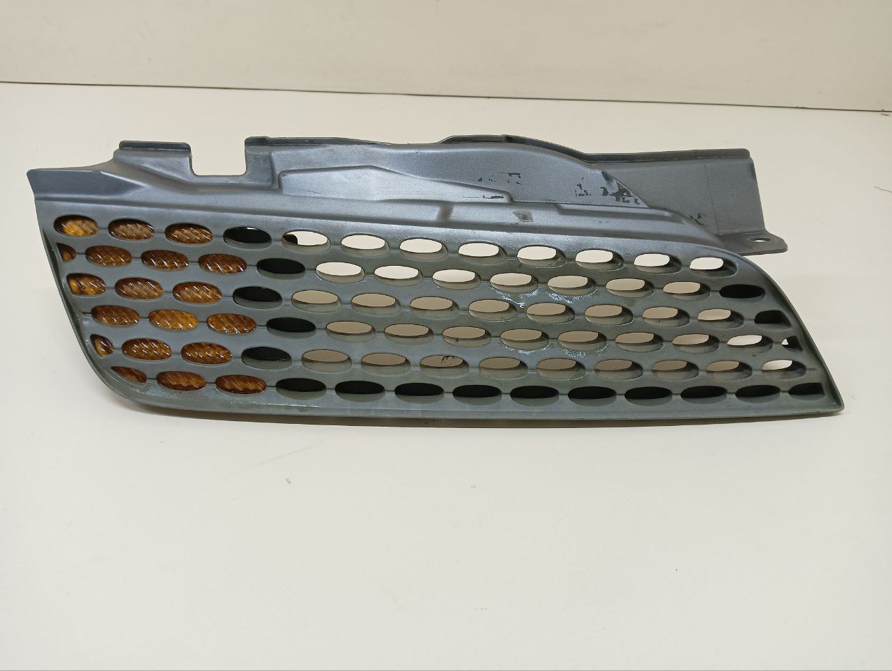 Решетка радиатора правая Nissan March (K12) 2002-2010