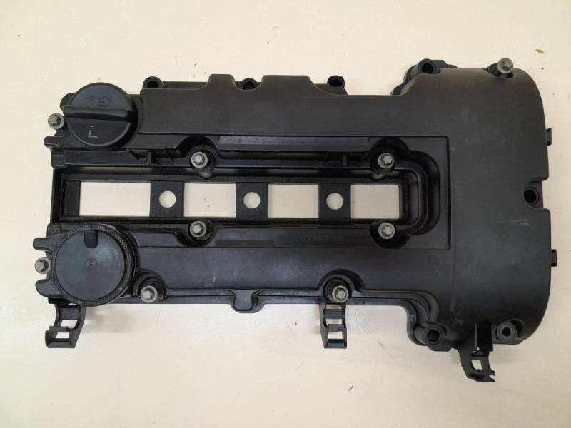Крышка головки блока (клапанная) Opel Corsa (D) 2006-2015 Крышка головки блока (клапанная) Opel Corsa (D) 2006-2015