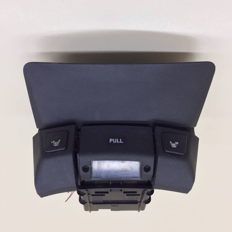 Ящик передней консоли Hyundai Elantra (HD) 2006-2010 Ящик передней консоли Hyundai Elantra (HD) 2006-2010