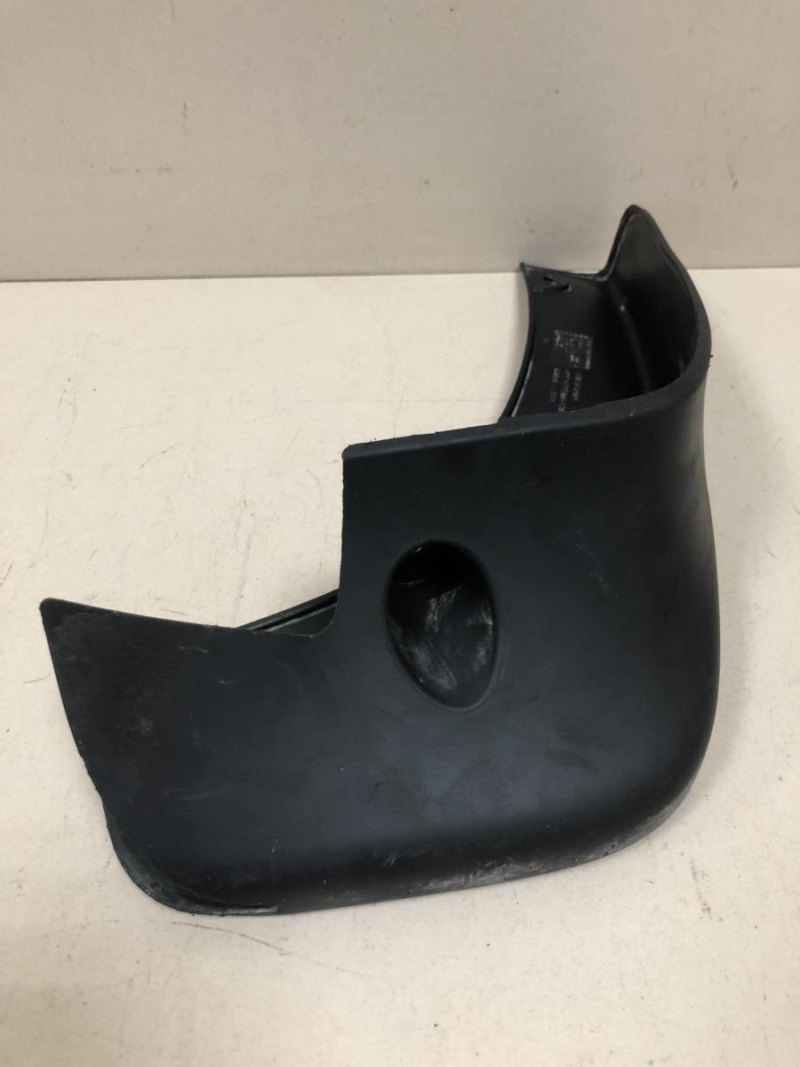 Брызговик передний правый Nissan Qashqai (J10) 2006-2013