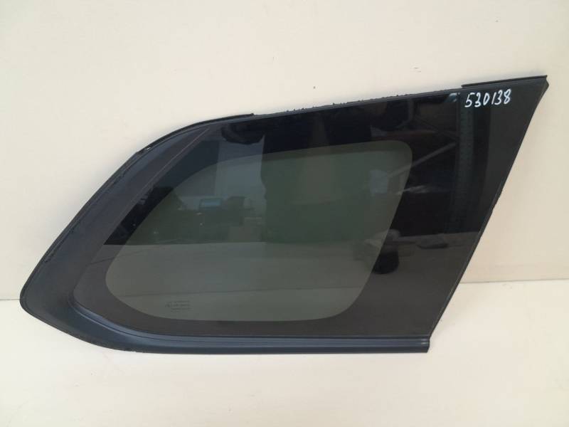 Стекло кузовное глухое правое Mitsubishi Outlander (GF) 2012>