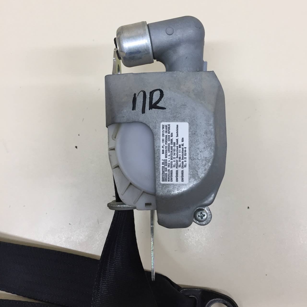 Ремень безопасности с пиропатроном Peugeot 107 2006-2014