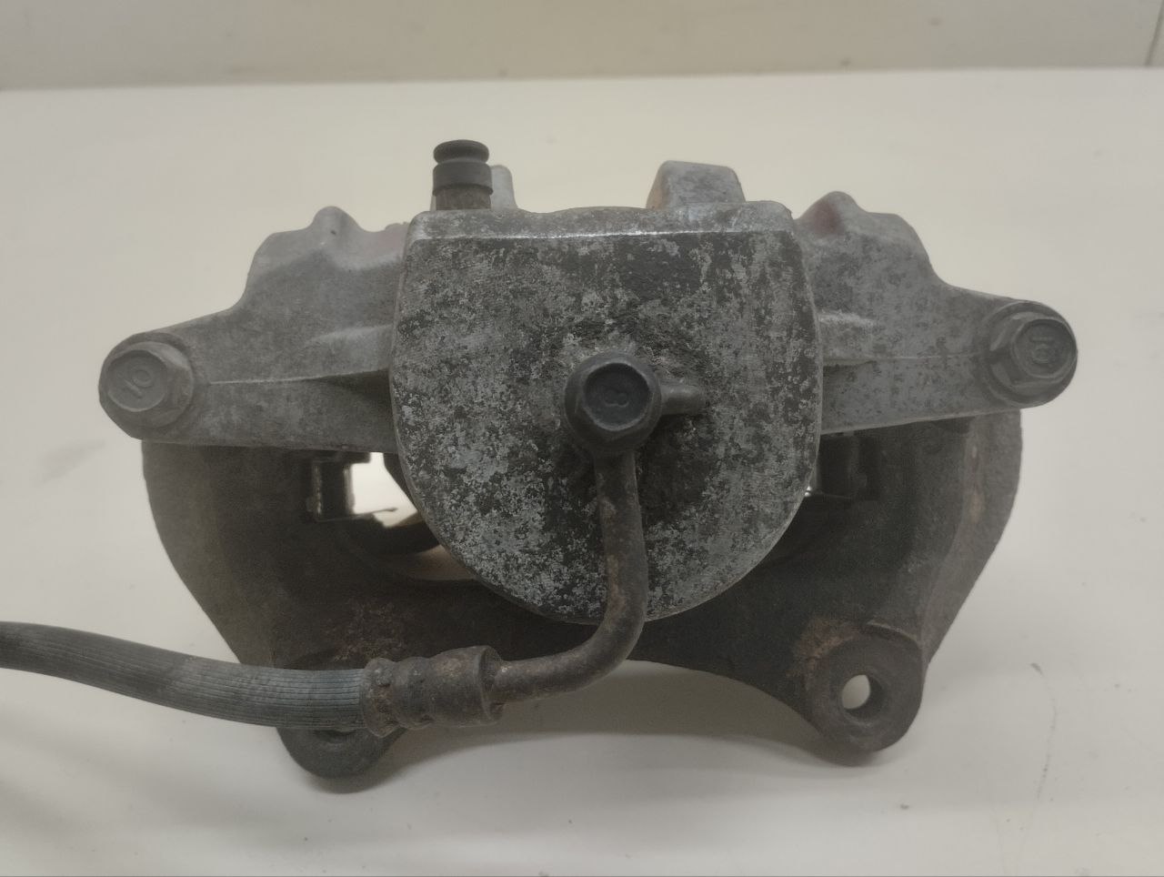 Суппорт передний правый Kia Optima 3 (TF) 2010-2015