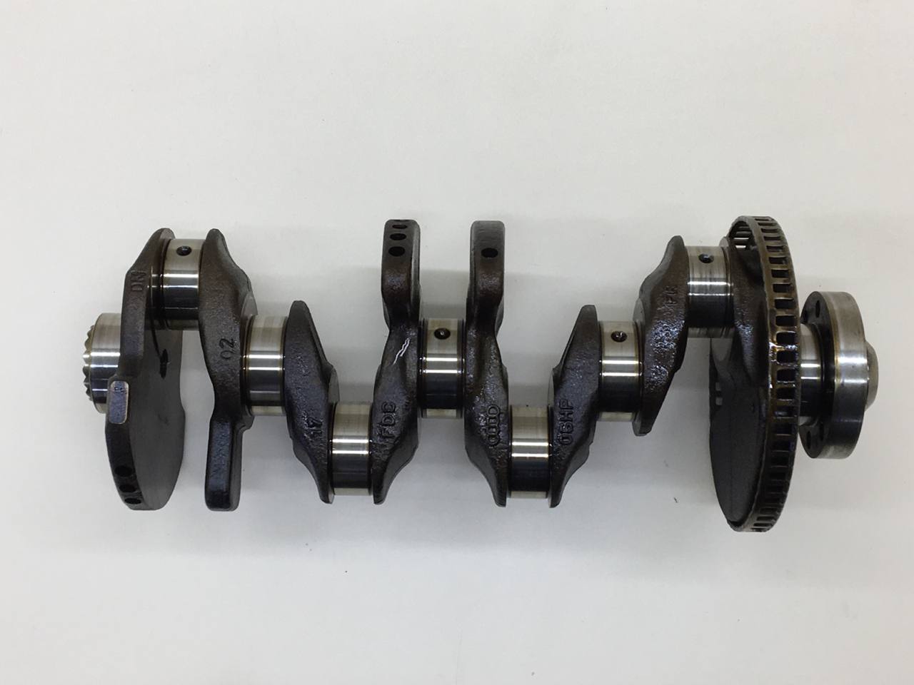 Коленвал Volkswagen Passat B7 2011-2015 Коленвал Volkswagen Passat B7 2011-2015