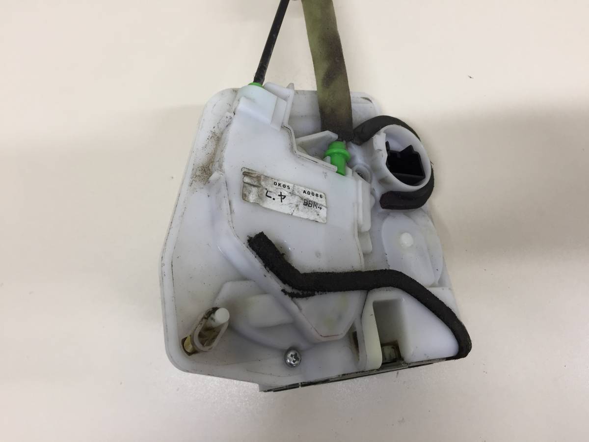 Замок двери задней правой Mazda Mazda 3 (BL) 2009-2013