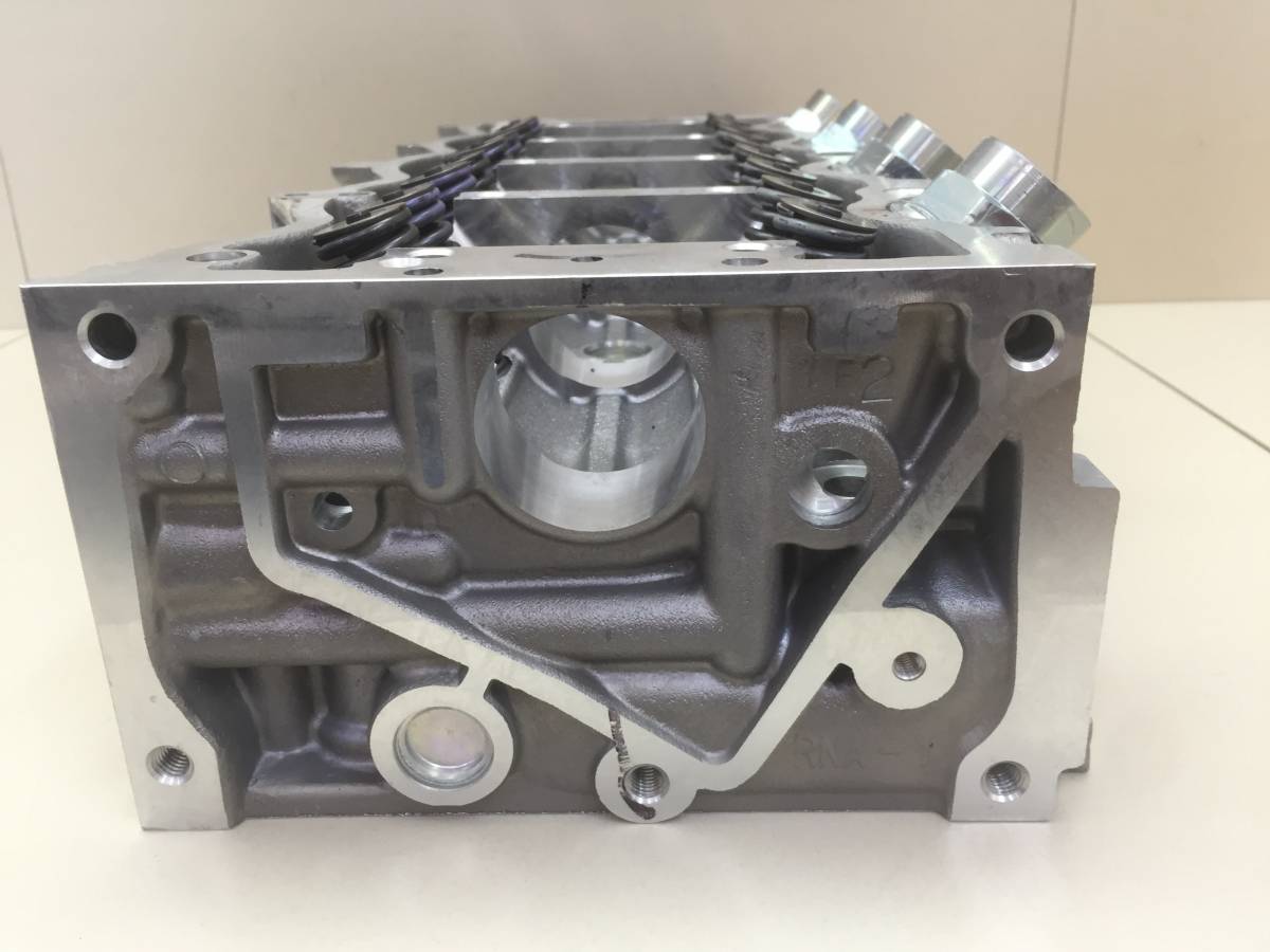 Головка блока цилиндров Honda Civic 4D 2006-2012