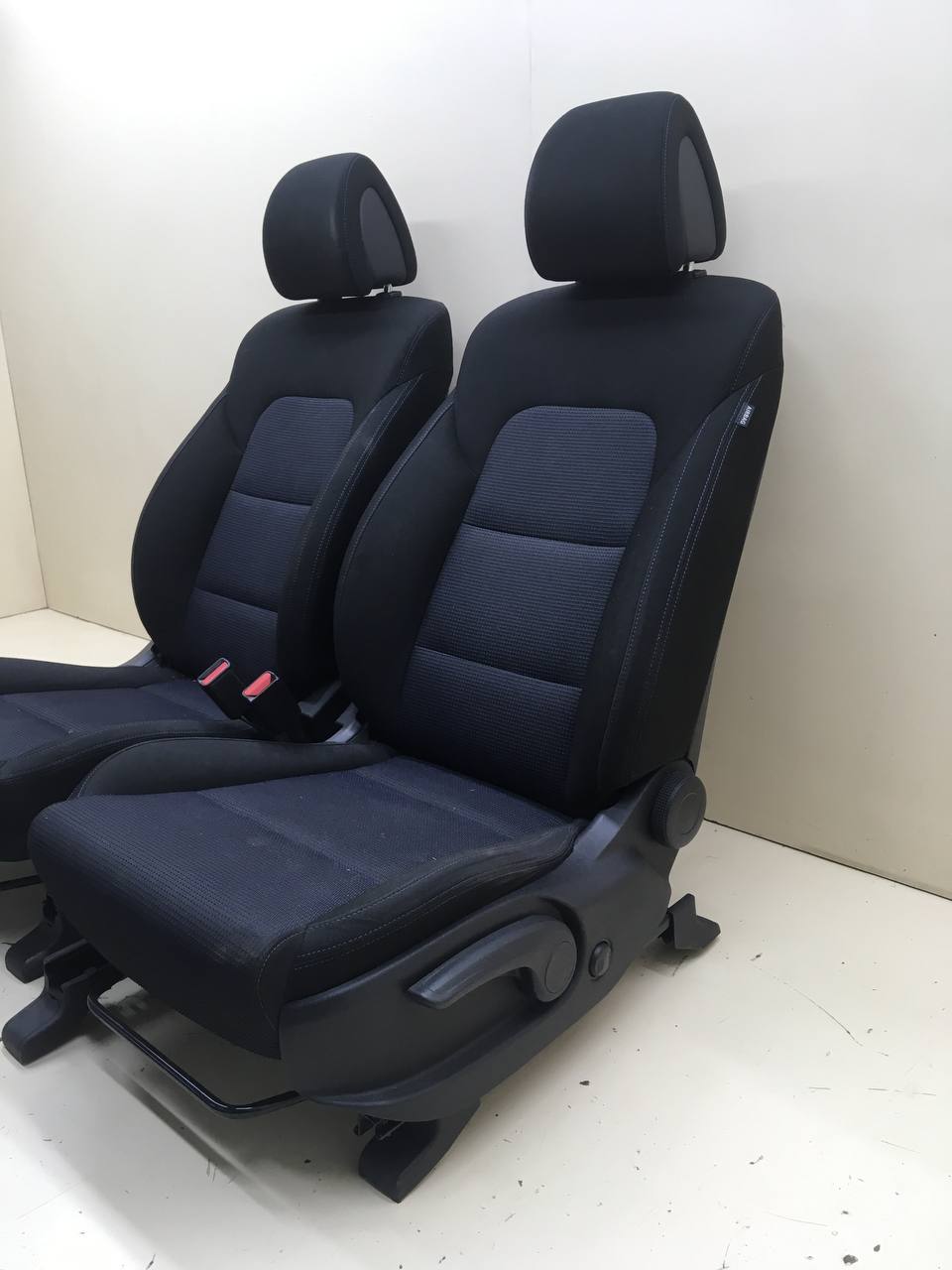 Сиденье (комплект) Hyundai Tucson (TL) 2015-2021 Сиденье (комплект) Hyundai Tucson (TL) 2015-2021