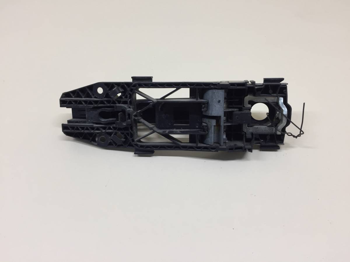 Ручка двери передней наружная правая Volkswagen Polo (Sed RUS) 2011>