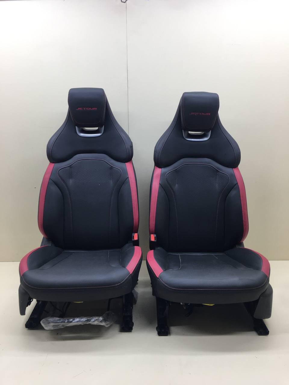 Сиденье (комплект) Jetour Dashing 2022> Сиденье (комплект) Jetour Dashing 2022>