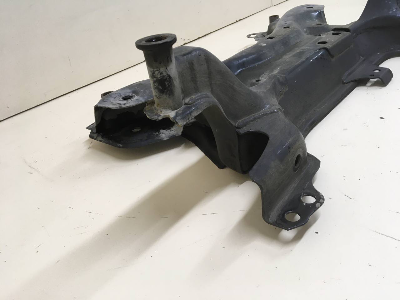 Балка подмоторная Toyota Rav 4 (XA40) 2013-2019 Балка подмоторная Toyota Rav 4 (XA40) 2013-2019