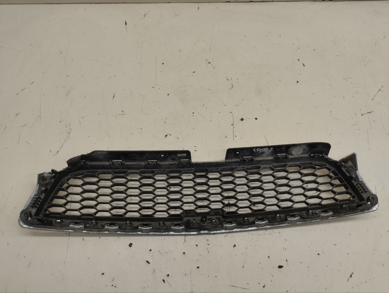Решетка радиатора Chevrolet Captiva (C140) 2011-2016 Решетка радиатора Chevrolet Captiva (C140) 2011-2016