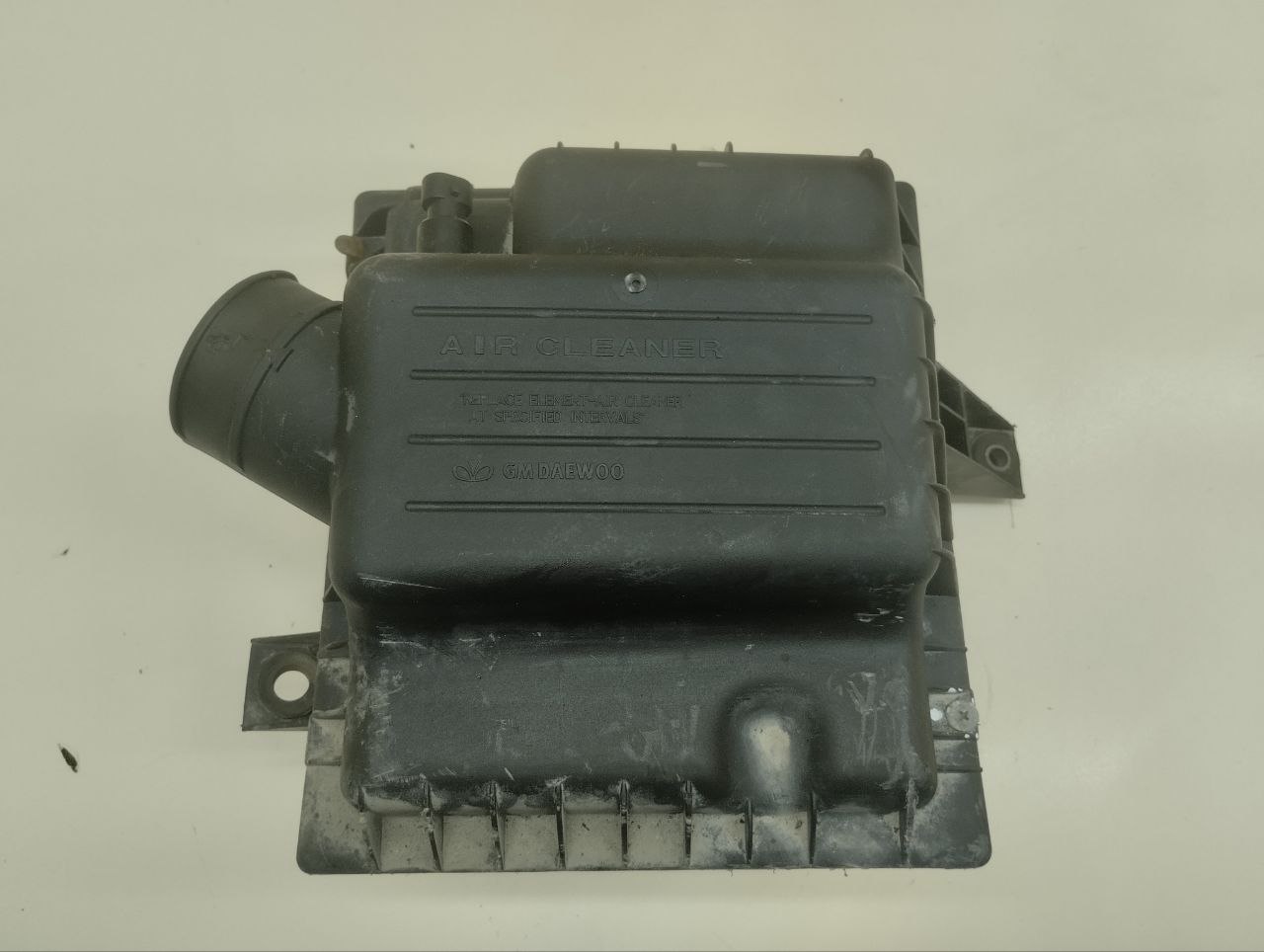 Корпус воздушного фильтра Daewoo Nexia (N150) 2008-2016 Корпус воздушного фильтра Daewoo Nexia (N150) 2008-2016