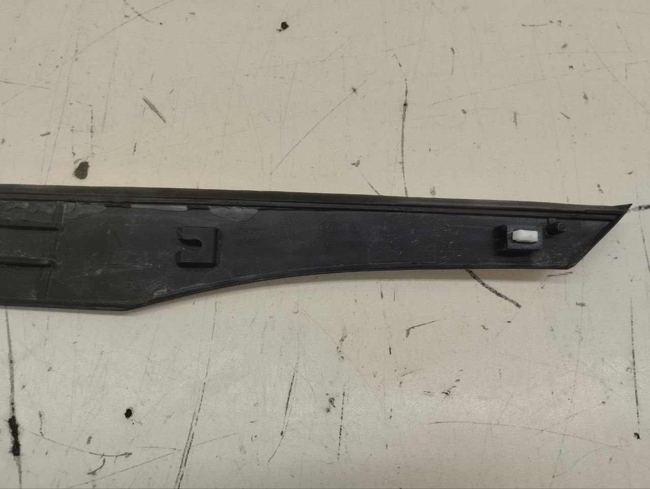 Молдинг заднего крыла левого Kia K5 (DL3) 2019>