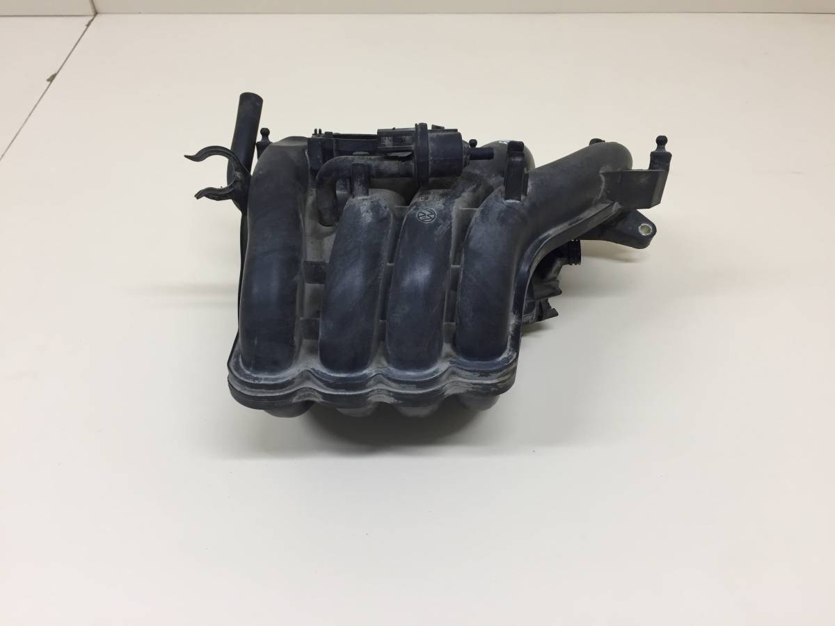 Коллектор впускной Volkswagen Polo (MK5) 2011-2020