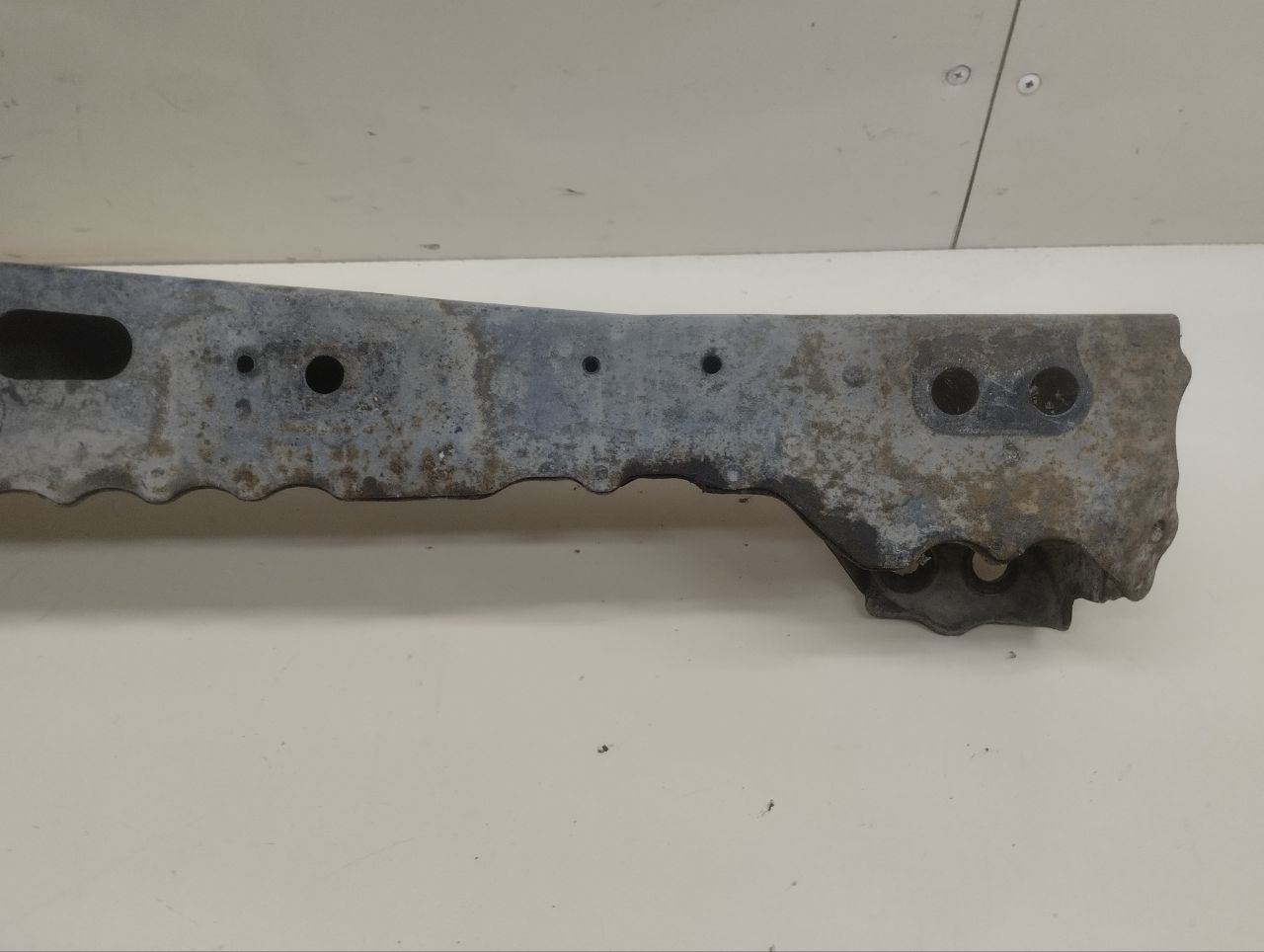 Балка передняя поперечная Toyota Auris (E150) 2006-2012