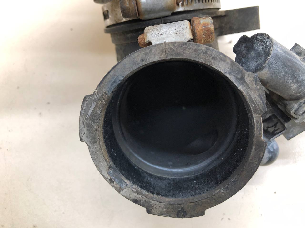 Патрубок воздушного фильтра Mazda Mazda 2 (DE) 2007-2014