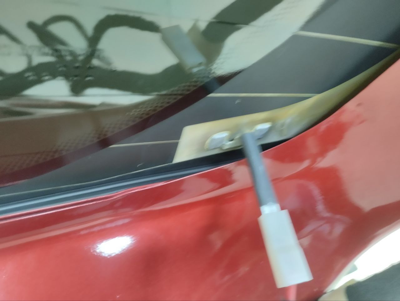 Дверь багажника со стеклом Lada Vesta 2015>