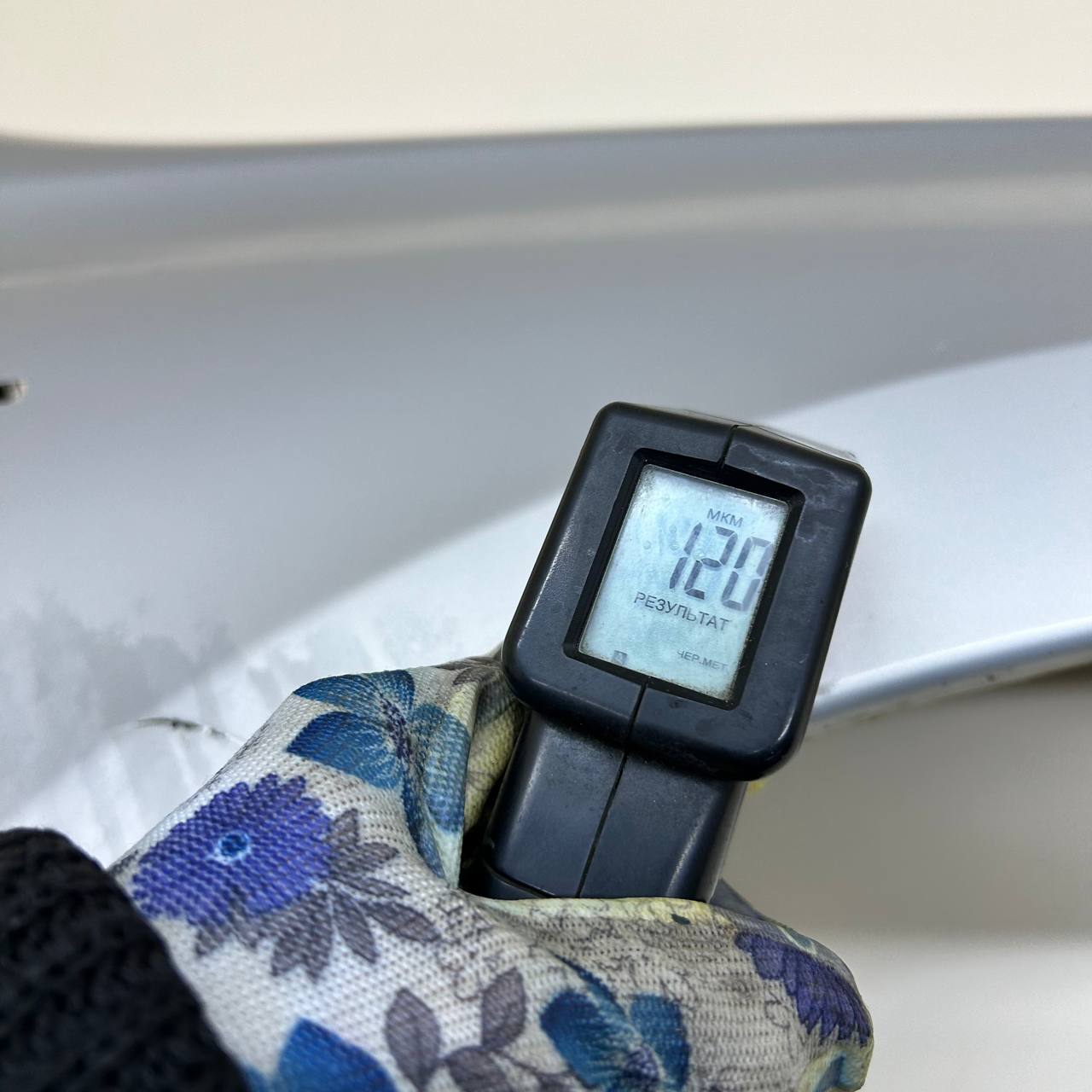 Крыло переднее правое Lada Granta 2011>