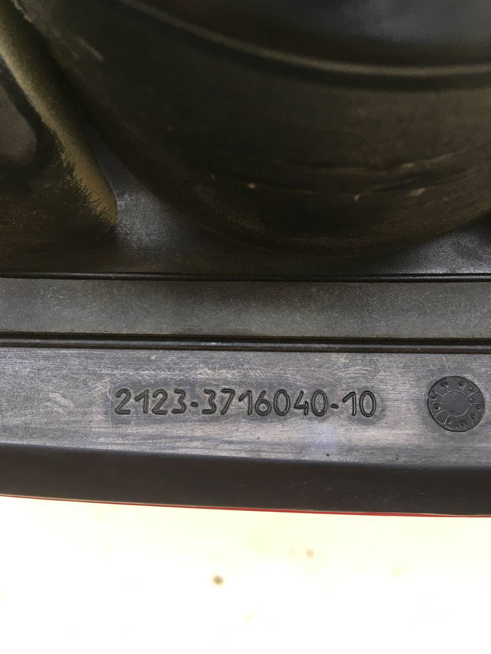 Фонарь задний правый Chevrolet Niva 2009-2020 Фонарь задний правый Chevrolet Niva 2009-2020