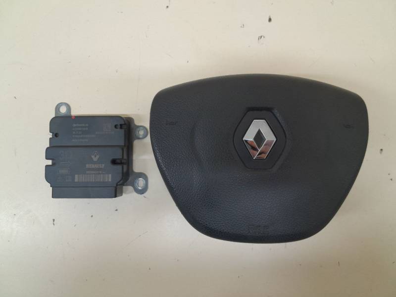 Подушка безопасности в рулевое колесо Renault Logan (2) 2014>