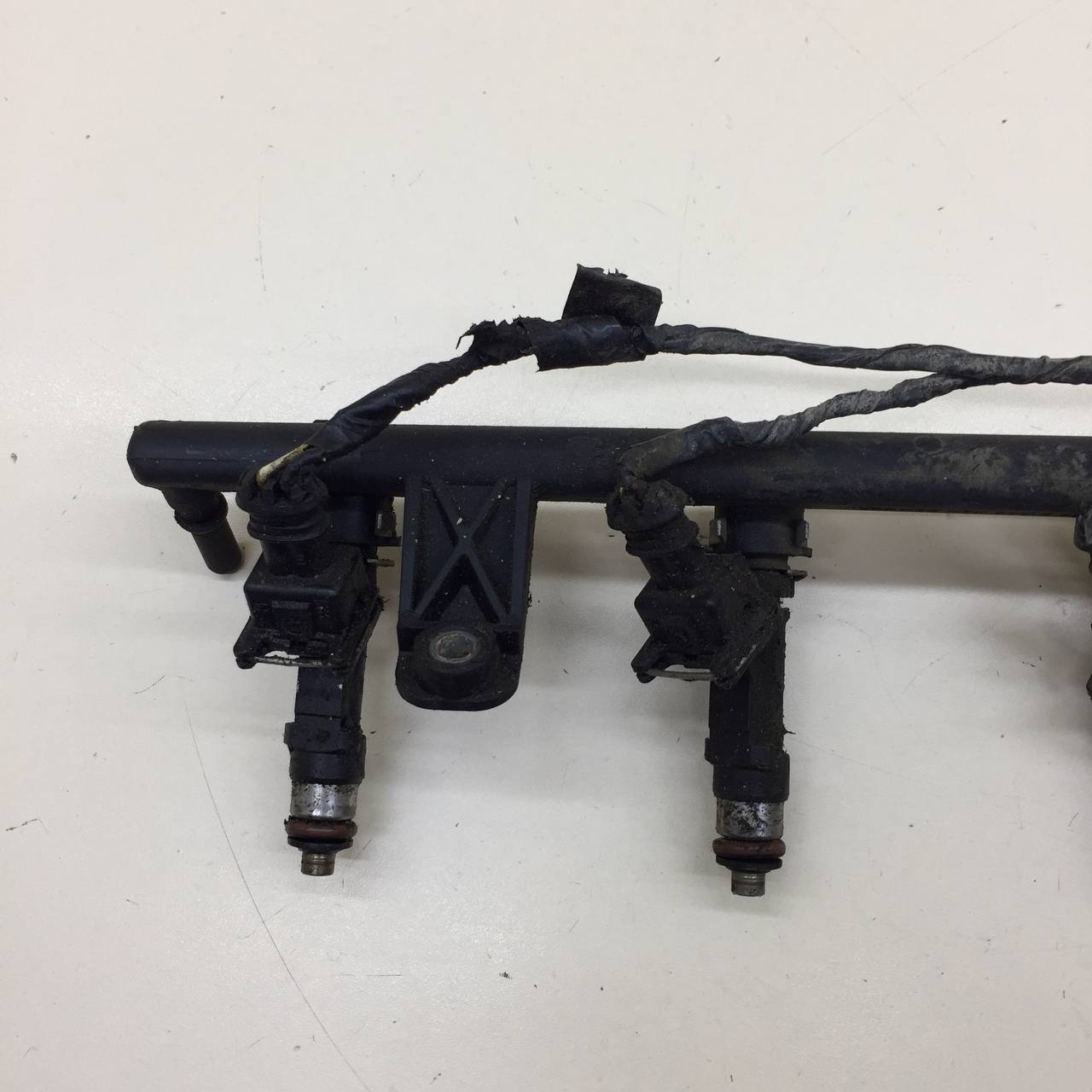 Рейка топливная (рампа) Renault Sandero 2009-2014