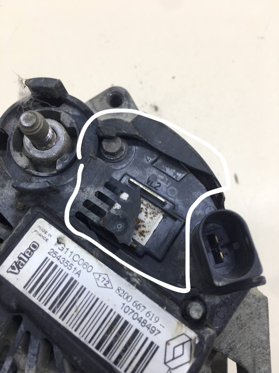 Генератор Renault Megane (2) 2002-2009