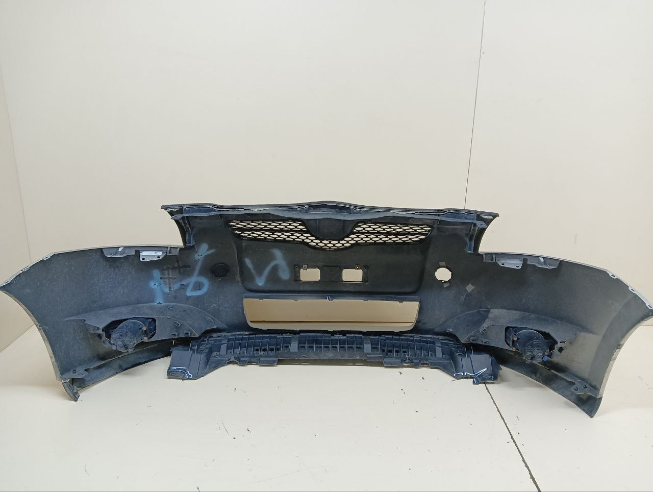 Бампер передний Toyota Auris (E150) 2006-2012 Бампер передний Toyota Auris (E150) 2006-2012