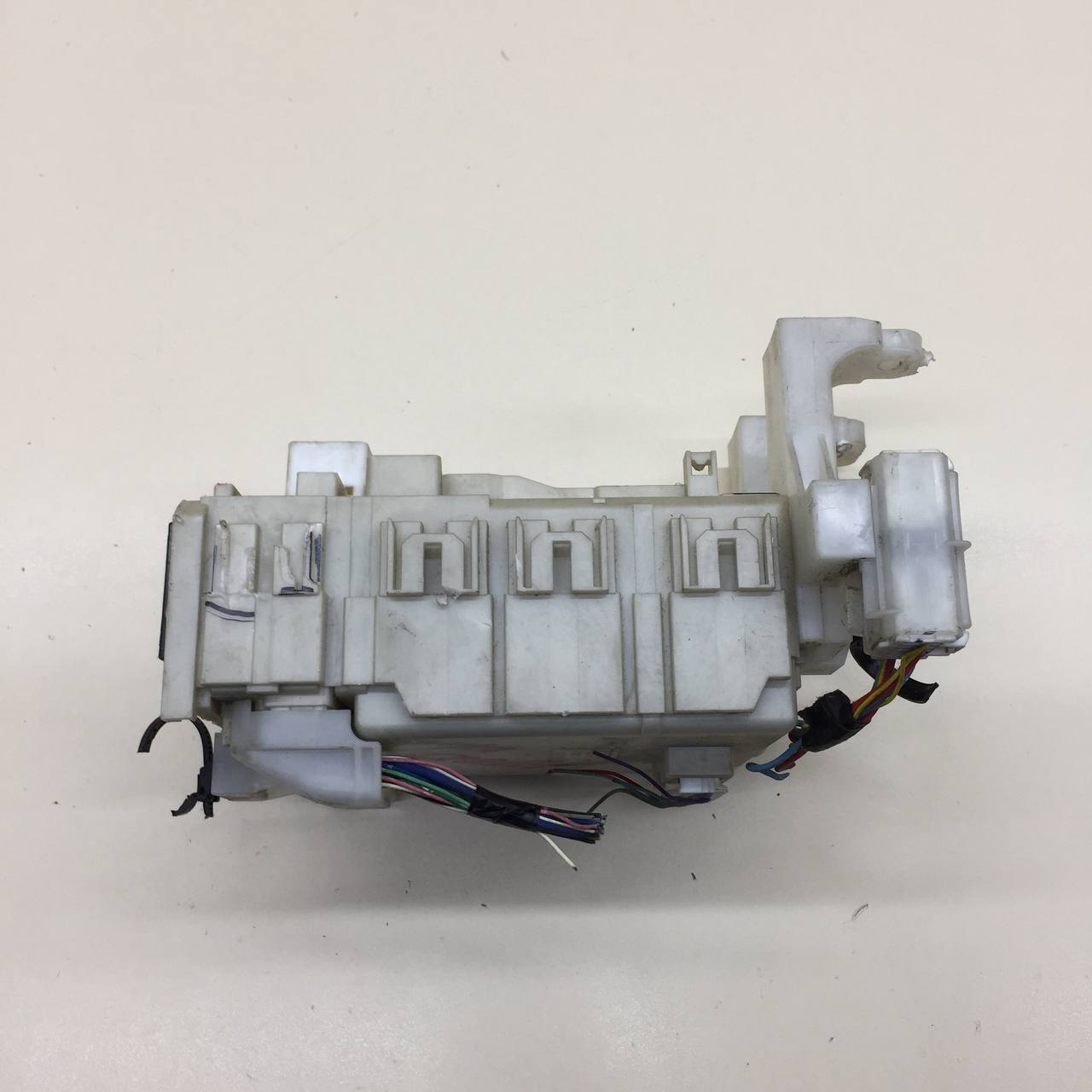 Блок предохранителей Toyota Corolla E150 2006-2013 Блок предохранителей Toyota Corolla E150 2006-2013