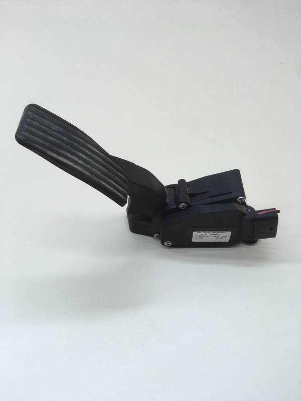 Педаль газа Chevrolet Niva 2009-2020