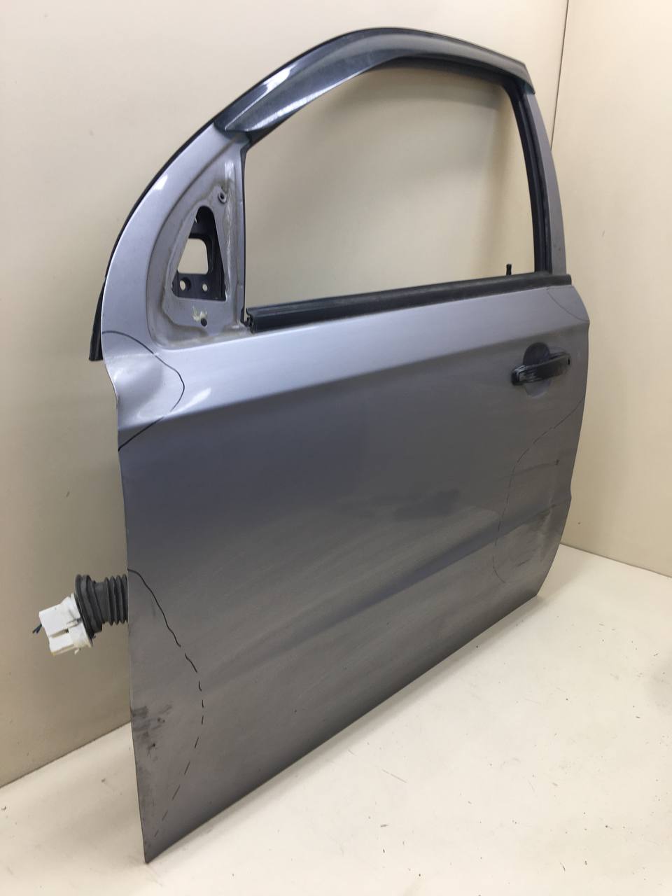 Дверь передняя левая Chevrolet Aveo T250 2005-2011