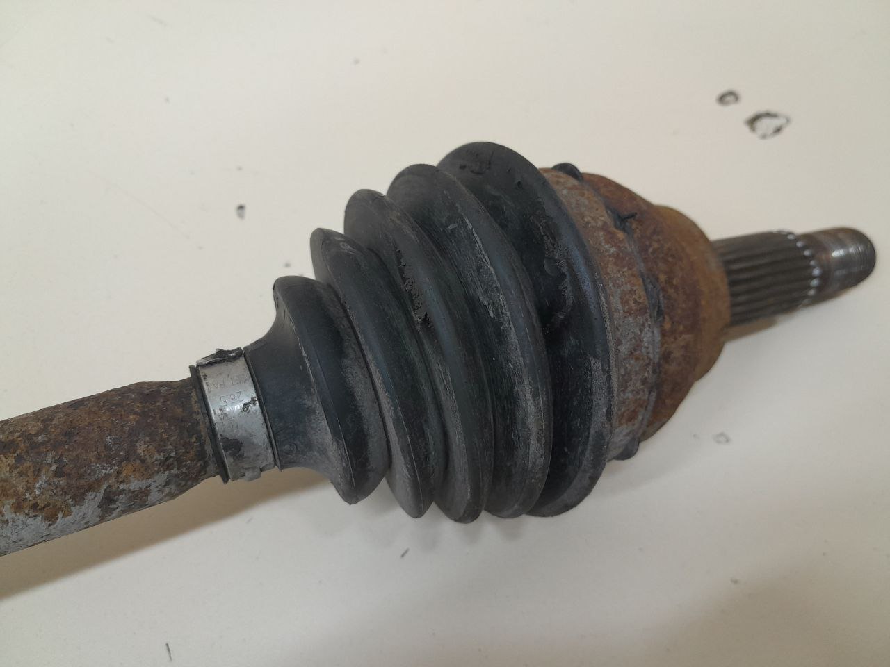 Полуось передняя правая Ford Fusion (JU) 2002-2012 Полуось передняя правая Ford Fusion (JU) 2002-2012