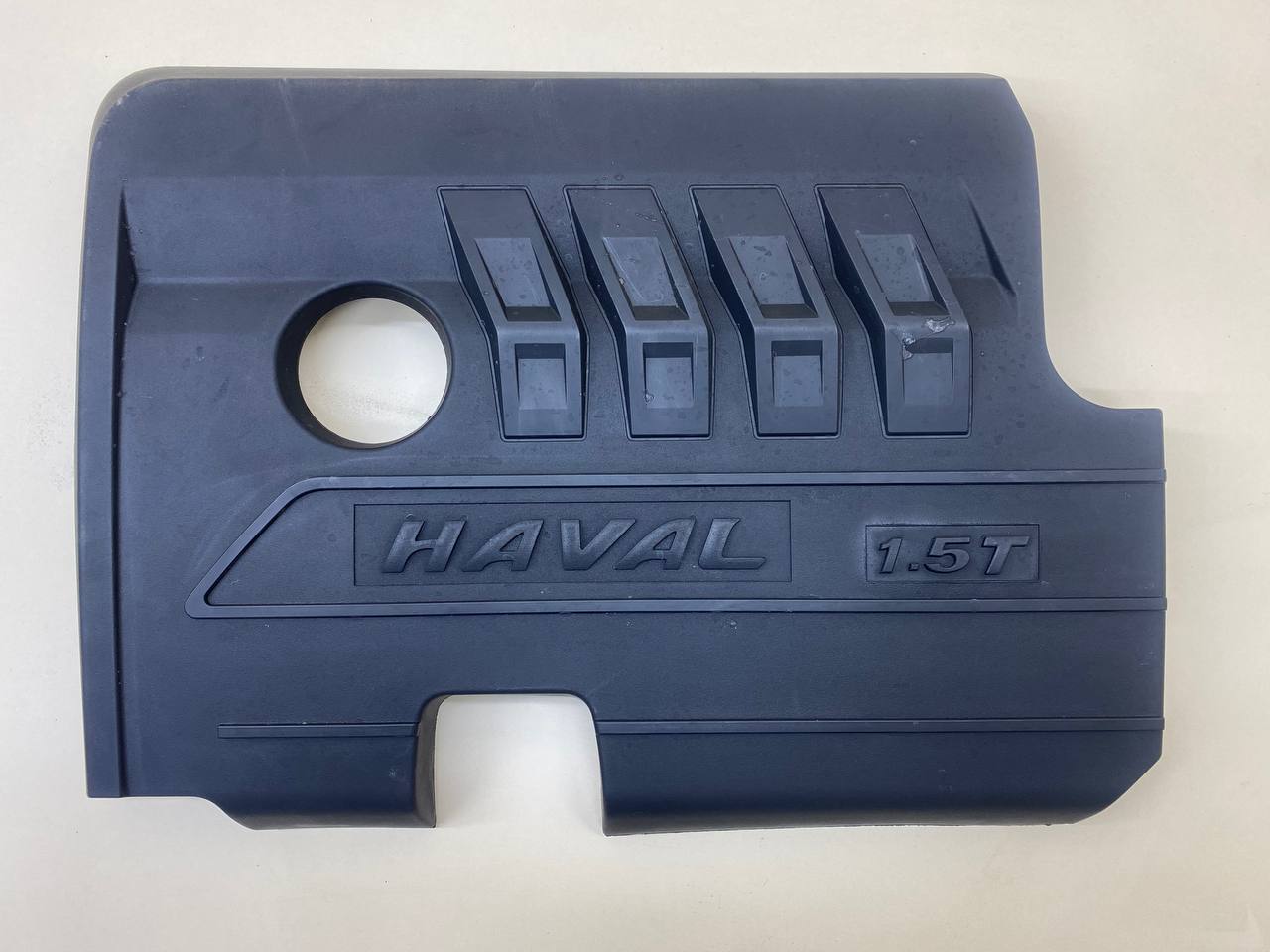 Крышка двигателя декоративная Haval H6 2014-2020
