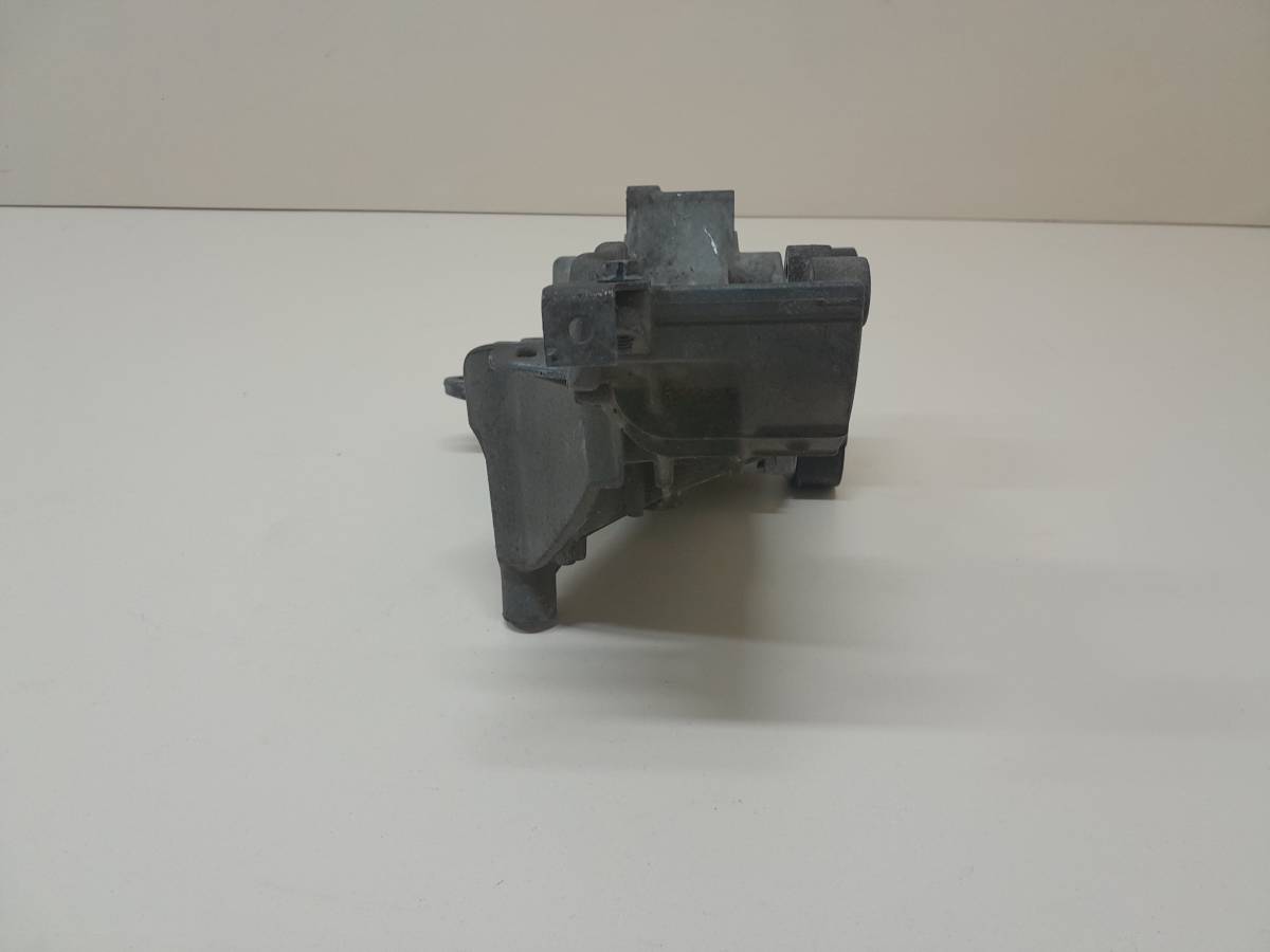 Кронштейн генератора Nissan Almera 3 (G11, G15) 2012> Кронштейн генератора Nissan Almera 3 (G11, G15) 2012>