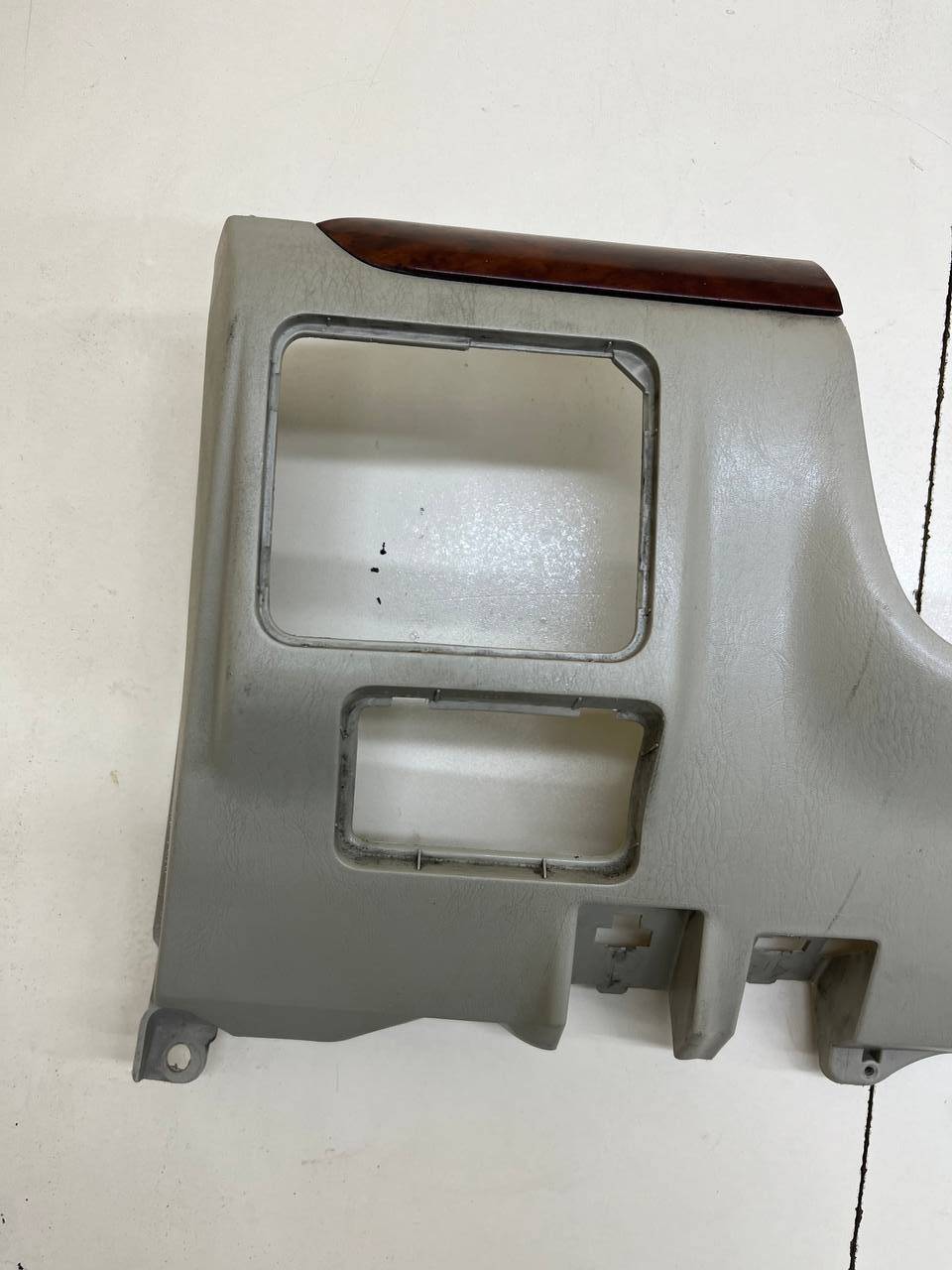 Накладка (кузов внутри) Toyota Land Cruiser Prado (J120) 2002-2009