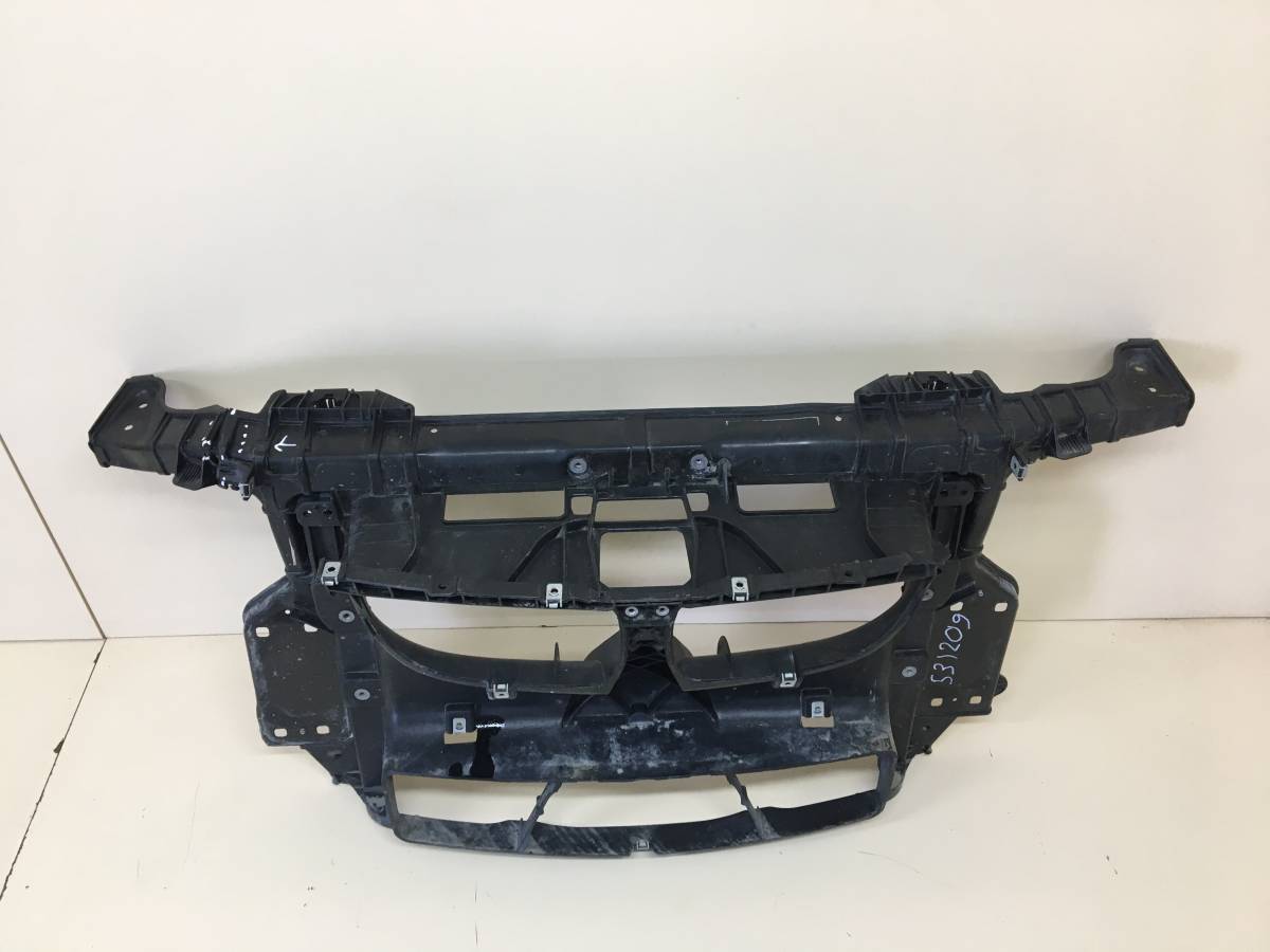 Панель передняя BMW 1-series E87/E81 2004-2011